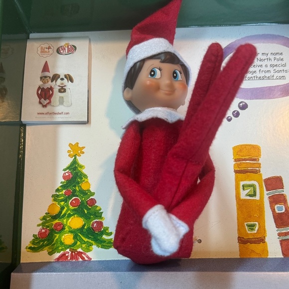 Red Christmas Toy Set - Picture 3 of 7